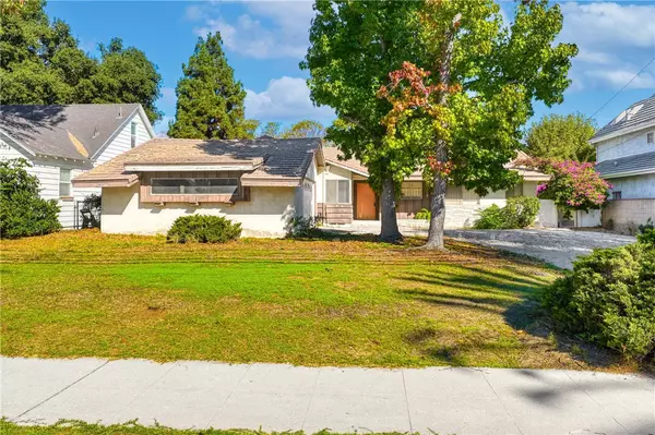 Arcadia, CA 91006,707 E Camino Real