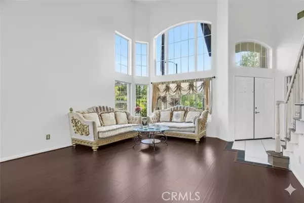 San Dimas, CA 91773,231 Calle Moreno