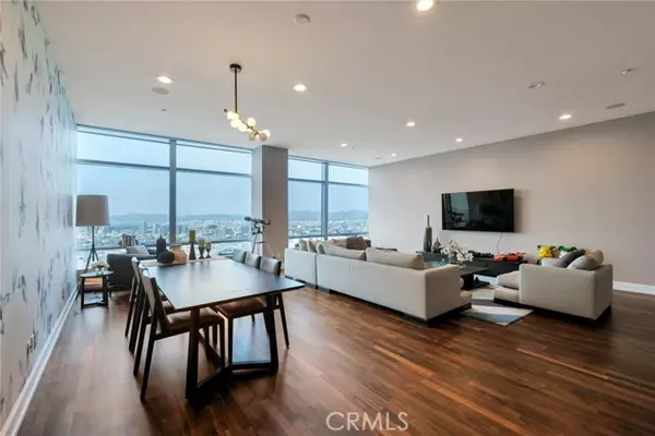 900 W Olympic Boulevard #45F, Los Angeles, CA 90015