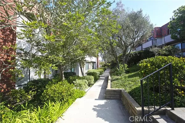 Rancho Palos Verdes, CA 90275,27940 Ridgecove Court