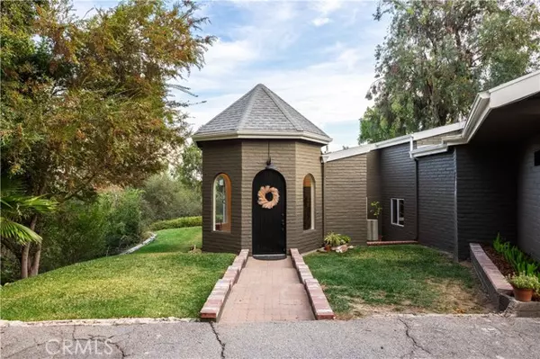 Monrovia, CA 91016,1076 Norumbega