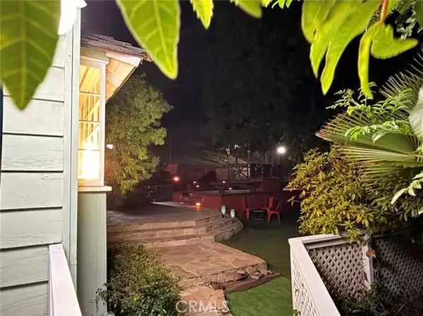 Studio City (los Angeles), CA 91604,12060 Laurel Terrace