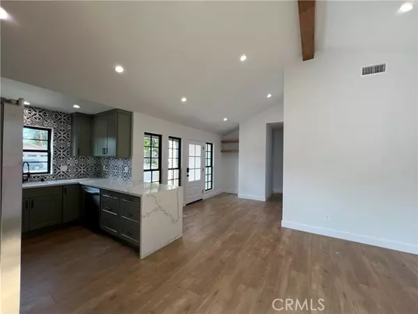 623 E Foothill Boulevard #1, Monrovia, CA 91016