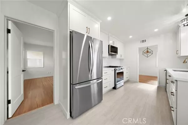 Downey, CA 90241,9314 Via Amorita