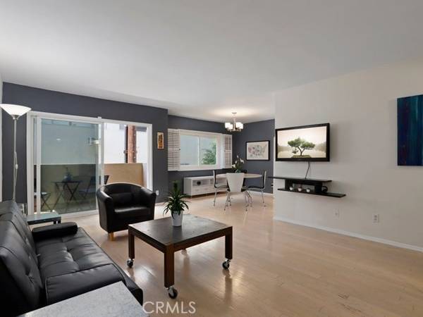 1203 N Sweetzer Avenue #111, West Hollywood, CA 90069