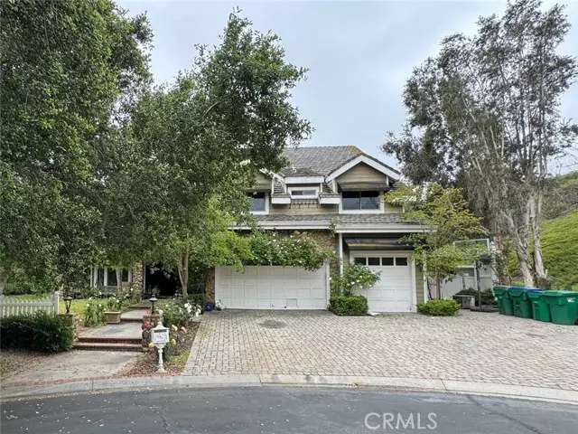 Laguna Hills, CA 92679,1 Shire