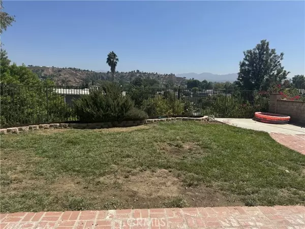 Valencia (santa Clarita), CA 91354,27600 Cypress Ridge Circle