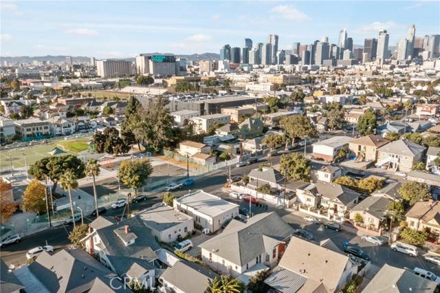 Los Angeles, CA 90011,610 E 24th Street