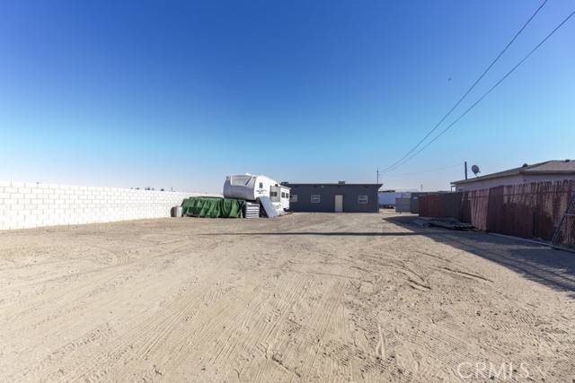 Lancaster, CA 93535,42052 3rd Street