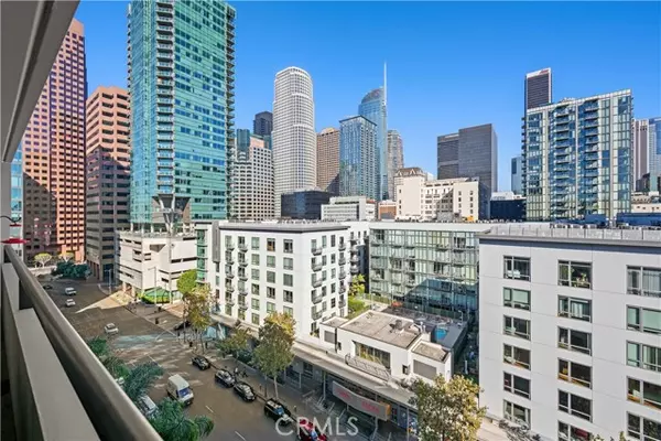 600 W 9th Street #1111, Los Angeles, CA 90015