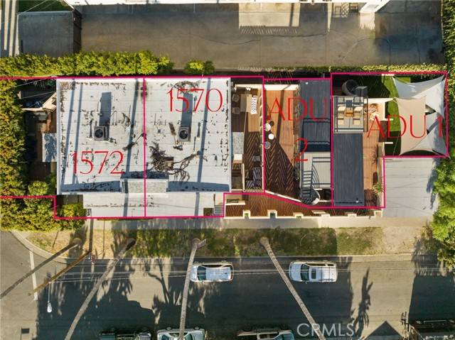 Los Angeles, CA 90027,1572 Myra Avenue