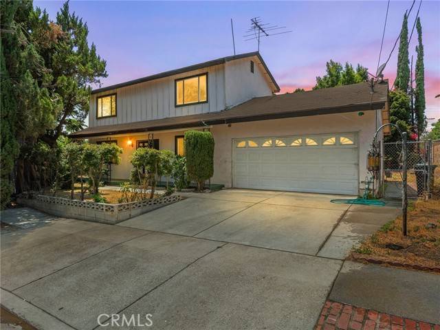 14923 La Valle Street, Sylmar (los Angeles), CA 91342