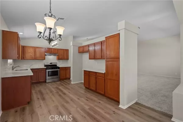 Lancaster, CA 93536,6327 W Avenue J5