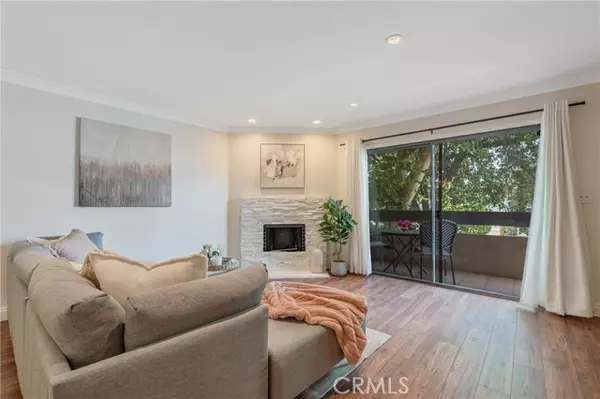 Valley Village, CA 91607,12330 Magnolia Boulevard #101