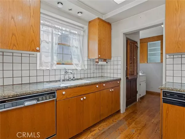 Toluca Lake (los Angeles), CA 91602,10348 Woodbridge Street