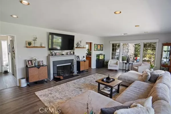 Burbank, CA 91040,10557 Mahoney Drive