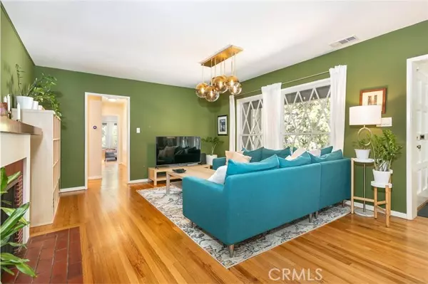 Burbank, CA 91501,301 S Sunset Canyon Drive