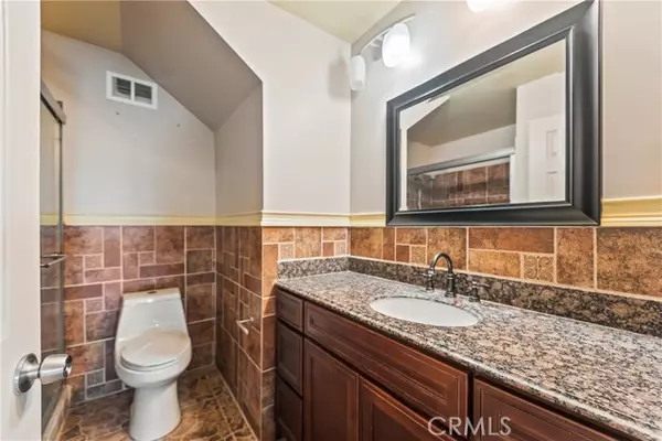 Montebello, CA 90640,1735 Mountain Terrace Lane