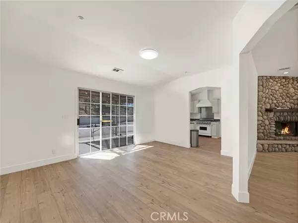 Acton, CA 93510,33320 Kingbird Way