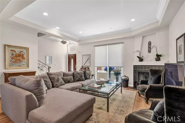 14535 Margate Street #13, Sherman Oaks, CA 91411
