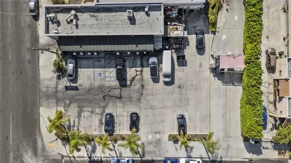 North Hollywood (los Angeles), CA 91606,11671 Victory Boulevard