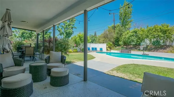 Woodland Hills (los Angeles), CA 91367,23853 Hatteras Street