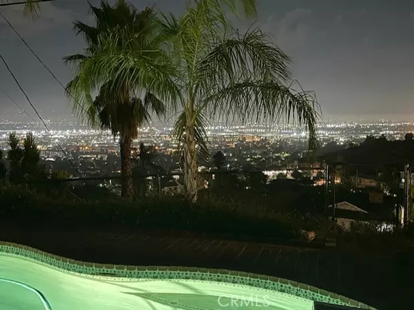 Burbank, CA 91504,3003 Mesa Verde Drive