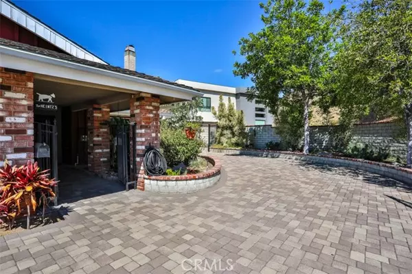 Burbank, CA 91504,3003 Mesa Verde Drive