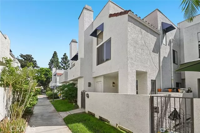 602 Park Shadow Court, Baldwin Park, CA 91706