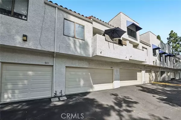 Baldwin Park, CA 91706,602 Park Shadow Court