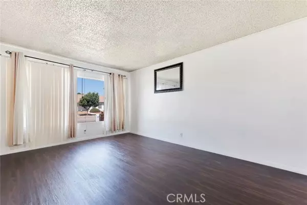 Compton, CA 90220,2314 W Raymond Street