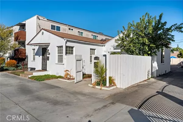 Van Nuys (los Angeles), CA 91401,14143 Victory Boulevard