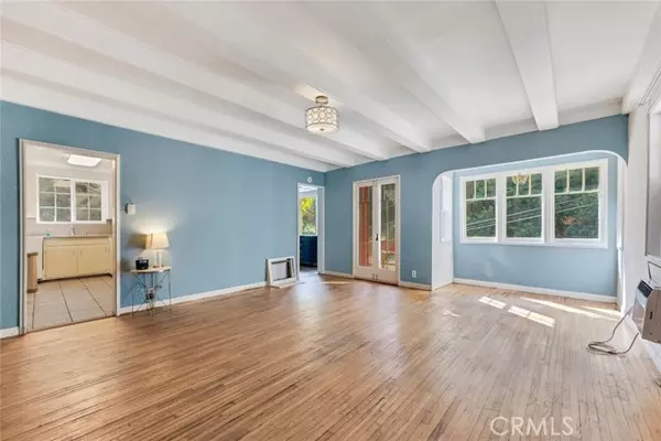 Burbank, CA 91501,1450 Country Club Drive