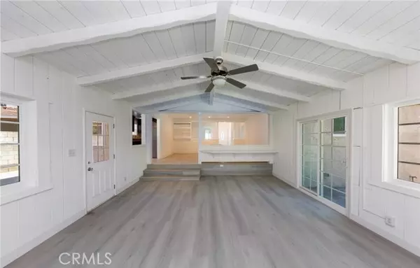 San Fernando, CA 91345,10831 Orion Avenue