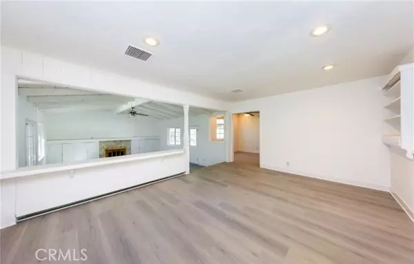 San Fernando, CA 91345,10831 Orion Avenue