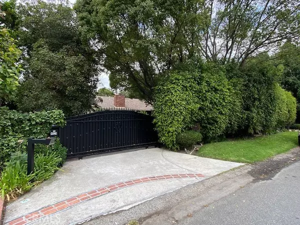 Toluca Lake (los Angeles), CA 91602,4629 Forman