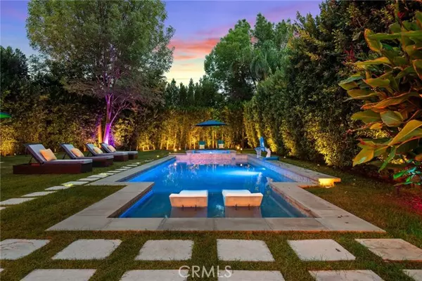 Woodland Hills (los Angeles), CA 91367,22900 Hatteras