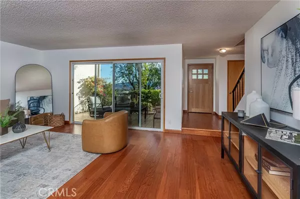 Burbank, CA 91504,7727 Via Capri