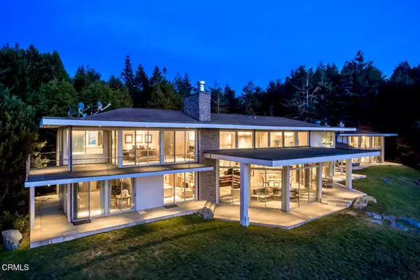43850 Buckhorn Cove Road, Little River, CA 95456