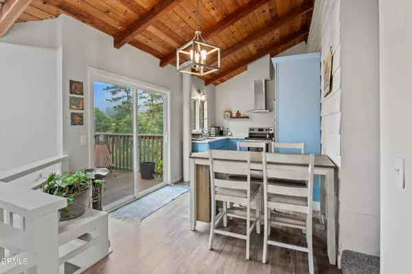 15741 Forest View Road, Manchester, CA 95459