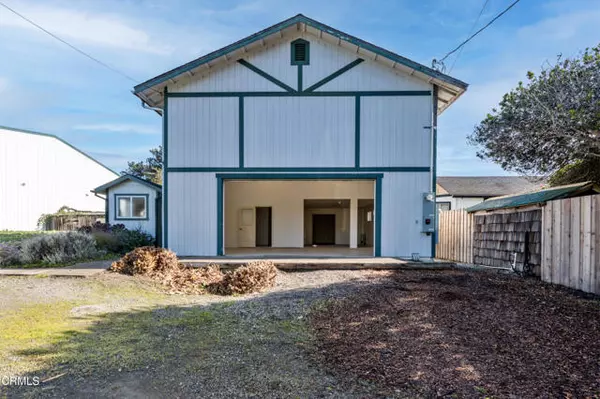 Fort Bragg, CA 95437,18651 Old Coast Highway