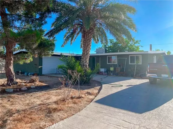 4592 Camarilla Avenue, Yucca Valley, CA 92284