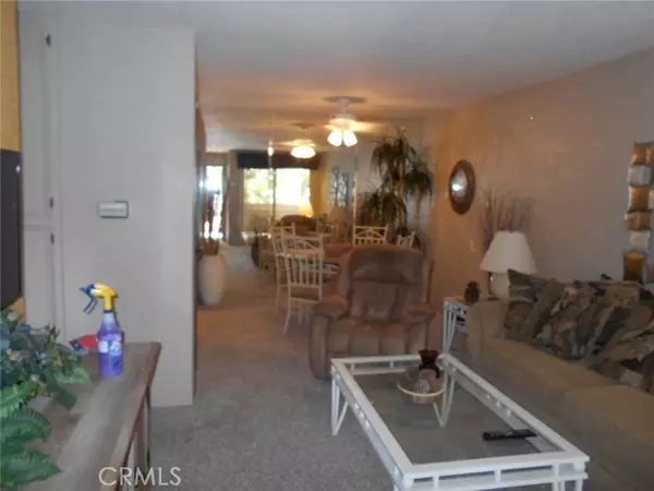 2809 E Los Felices Cir #G204, Palm Springs, CA 92262