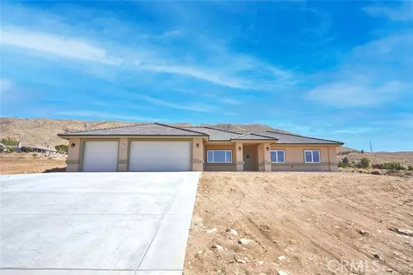 22215 Skyline Drive, Apple Valley, CA 92308