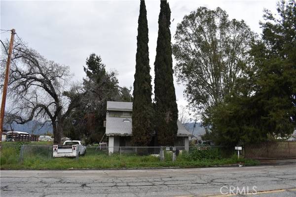 25084 5th Street, Highland, CA 92410