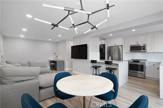Oceanside, CA 92058,615 Fredricks Avenue #100