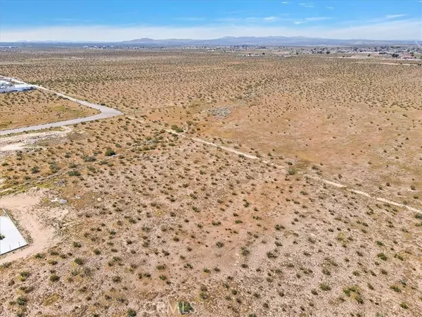 Adelanto, CA 92301,0 BUCKTHORNE CANYON ROAD