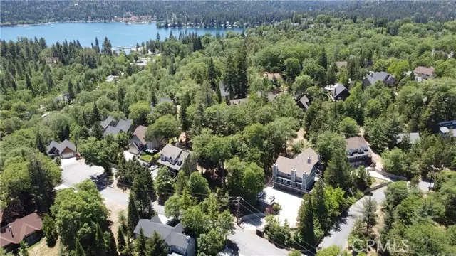 966 Lucerne Lane, Lake Arrowhead, CA 92352