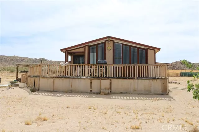 42480 Buckeye Lane, Lucerne Valley, CA 92356