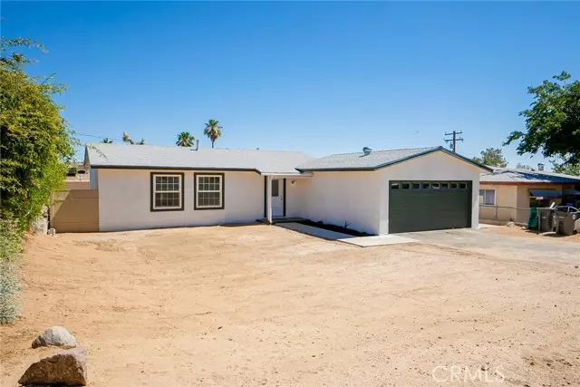 Joshua Tree, CA 92252,61504 Sunburst Drive